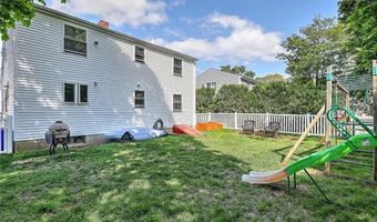 70 Boyce Ave, Barrington, RI 02806
