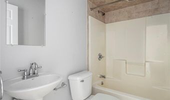 200 Roger Williams Ave 417, East Providence, RI 02916