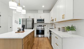 6840 SE LAMPHIER St, Milwaukie, OR 97222