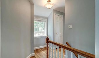 21 KENTBURY Way, Bethesda, MD 20814