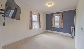 108 N Summer St, Adams, MA 01220