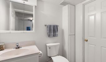 661 Abbey Mill Dr SE 41, Ada, MI 49301