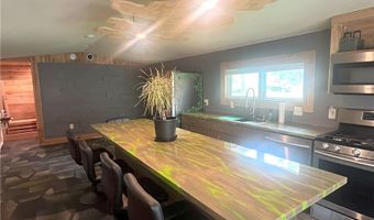 1376 Fairview Ave, Atwater, OH 44201