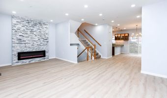 5016 IVORY WALTERS Ln SE, Washington, DC 20019