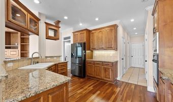 3902 NE Cadbury Ave, Bentonville, AR 72712