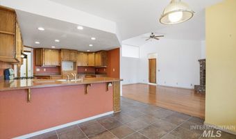 2488 E E Tiger Lily Dr, Boise, ID 83716