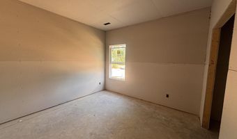 408 Redwater Trl 601, Aberdeen, NC 28315