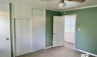 199 W Oak St, Atmore, AL 36502
