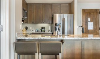 126 Riverfront Ln 204, Avon, CO 81620