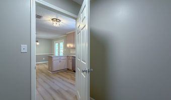 206 Riverchase Dr, Bainbridge, GA 39819