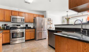 6 ELCO Ct, Bayonne, NJ 07002