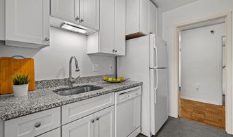 3001 VEAZEY Ter NW 201, Washington, DC 20008