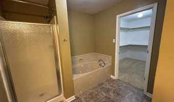 2106 Duane Dr, Beebe, AR 72012