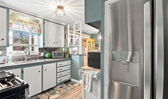 121 COLUMBIA Ave, Coventry, RI 02816