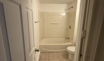 79 1st St, Albany, NY 12210