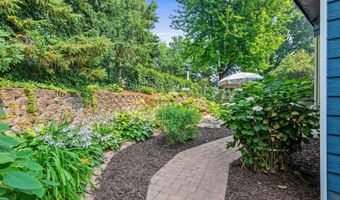 13423 Dominica Way, Apple Valley, MN 55124