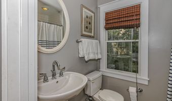 6 Keypost Ct, Bald Head Island, NC 28461