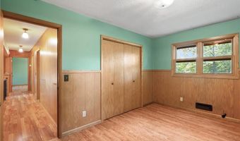 321 Dunham Dr, Anoka, MN 55303