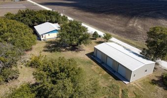 322 Hcr 2320, Abbott, TX 76621