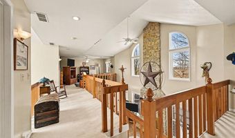 17251 Hollingsworth Rd, Basehor, KS 66007
