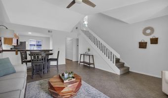 639 AQUATIC Dr, Atlantic Beach, FL 32233