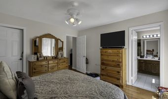 143 Pine Oak Blvd, Barnegat, NJ 08005