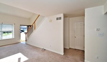 5631 STONECROFT Ln, Allentown, PA 18106
