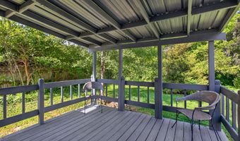 3320 Treat St, Adrian, MI 49221