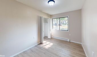 100 E 1St Ave, Arthur, IA 51431