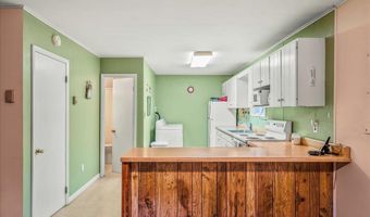 364 Brier Crest Rd, Blakeslee, PA 18610