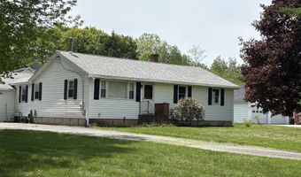 2 Sunrise Cir, Augusta, ME 04330