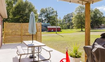 5861 Bauxite Cutoff Rd, Bauxite, AR 72011
