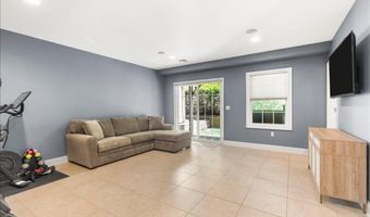 31 White Oak Ln, Aberdeen, NJ 07747