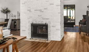 501 N LONGMORE St, Chandler, AZ 85224