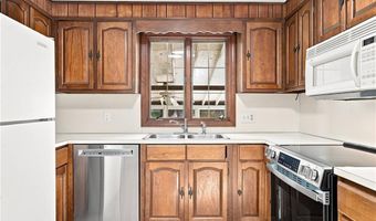31 Monica Dr, Cumberland, RI 02864