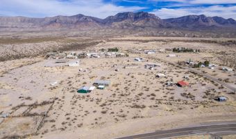 10 Seco Ct, Caballo, NM 87931