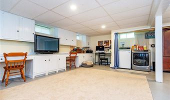 471 N Quidnessett Rd, North Kingstown, RI 02852