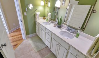 272 Eagle Point Dr, Austin, KY 42123