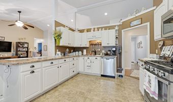 1403 Old Briar Trl, Auburn, IN 46706