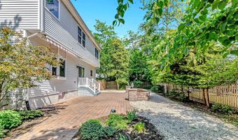 525 Barnegat Blvd, Beachwood, NJ 08722