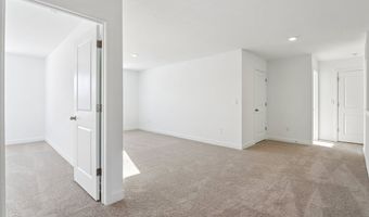 8080 Wesleyan Dr, Avon, IN 46123