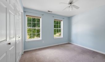 2- B Topstone Dr, Bethel, CT 06801