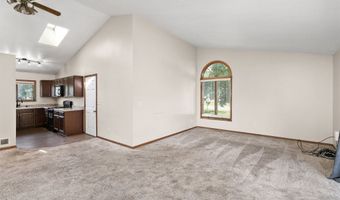 716 718 SE Magazine Rd, Ankeny, IA 50021