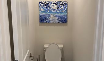 12441 OAK LEAF Ln 2, Berlin, MD 21811