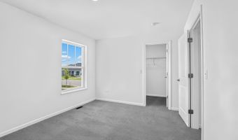 301 Cold Spring St, Algonquin, IL 60102
