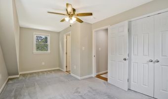6024 RIXEY Dr, Alexandria, VA 22303