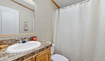 4 Cherry St, Belmont, NH 03220