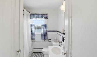 680 Veterans Memorial Pkwy, East Providence, RI 02914