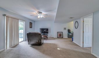 921 Navajo Ave, Absecon, NJ 08201