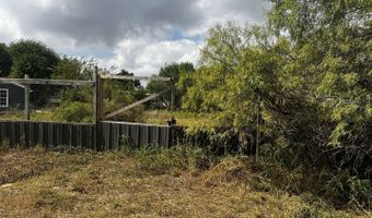 1419 Kayroe, Adkins, TX 78101